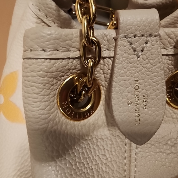 🔥RARE🔥Limited Edition Louis Vuitton Empreinte Summer Bag - Picture 14 of 14